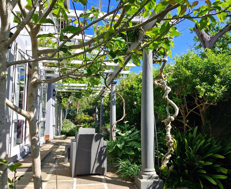 4 Bedroom Property for Sale in Rondebosch Western Cape
